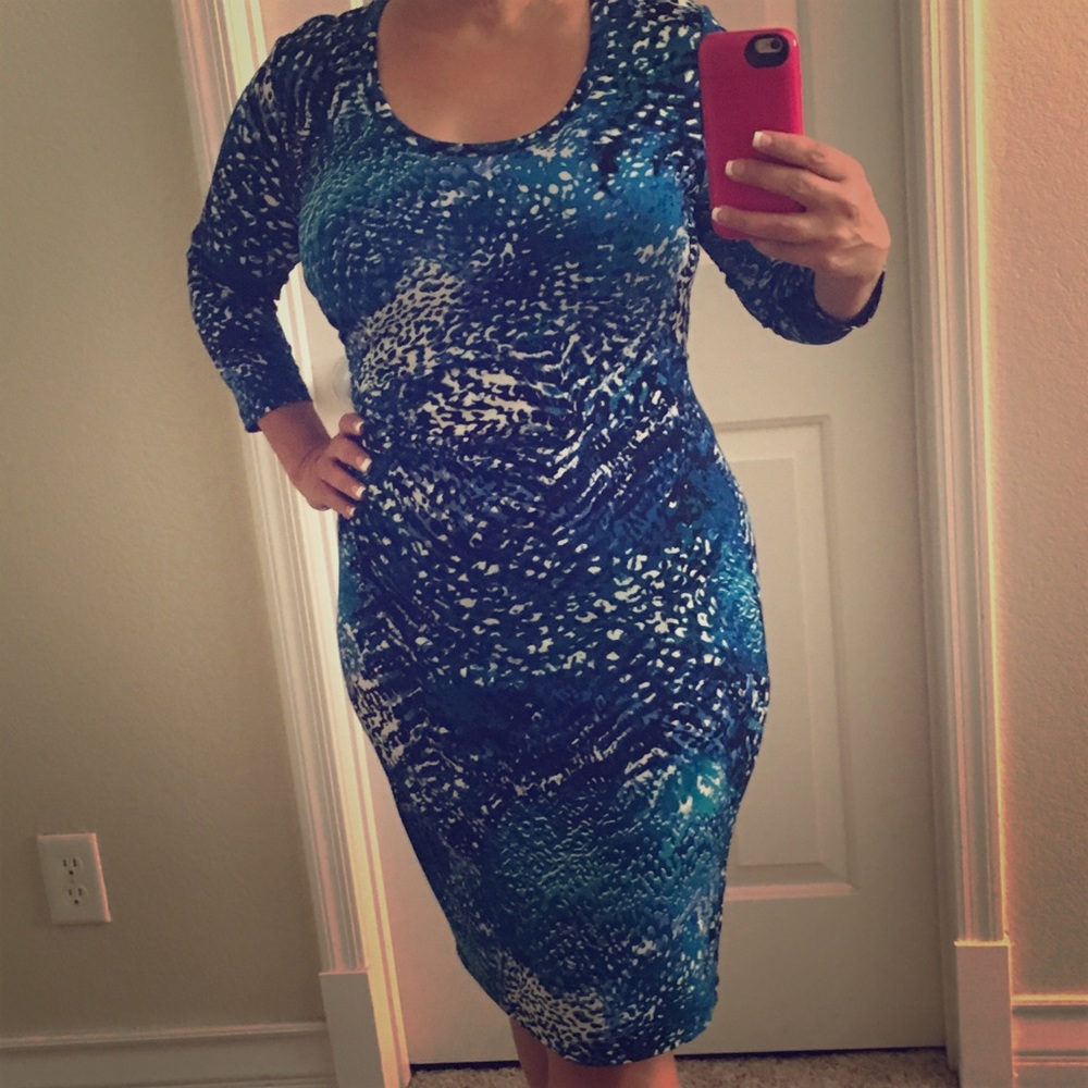 Slimming Calvin Klein dress!
